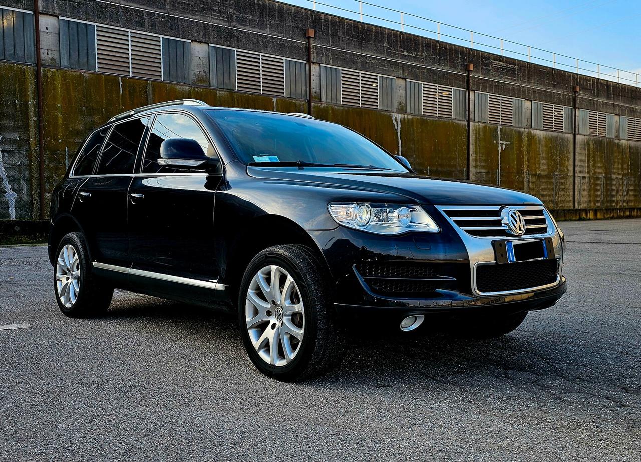 Volkswagen Touareg 3.0 V6 TDI DPF tiptronic Exclusive