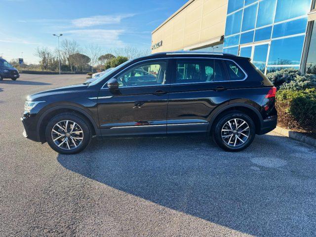 VOLKSWAGEN Tiguan 2.0 TDI 150 CV SCR DSG LIFE *UNIPROPRIETARIO*