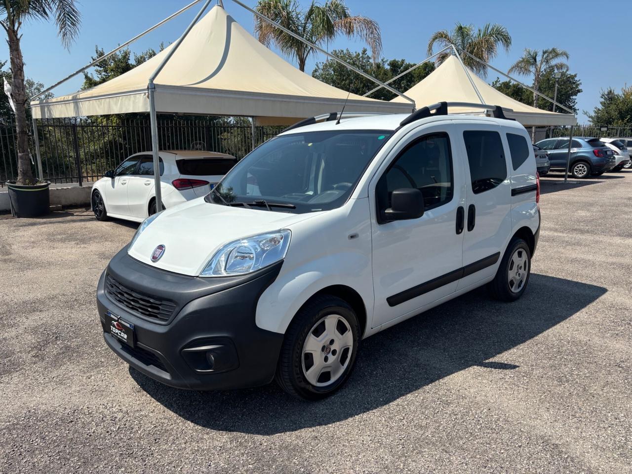 Fiat Qubo N1 con posti