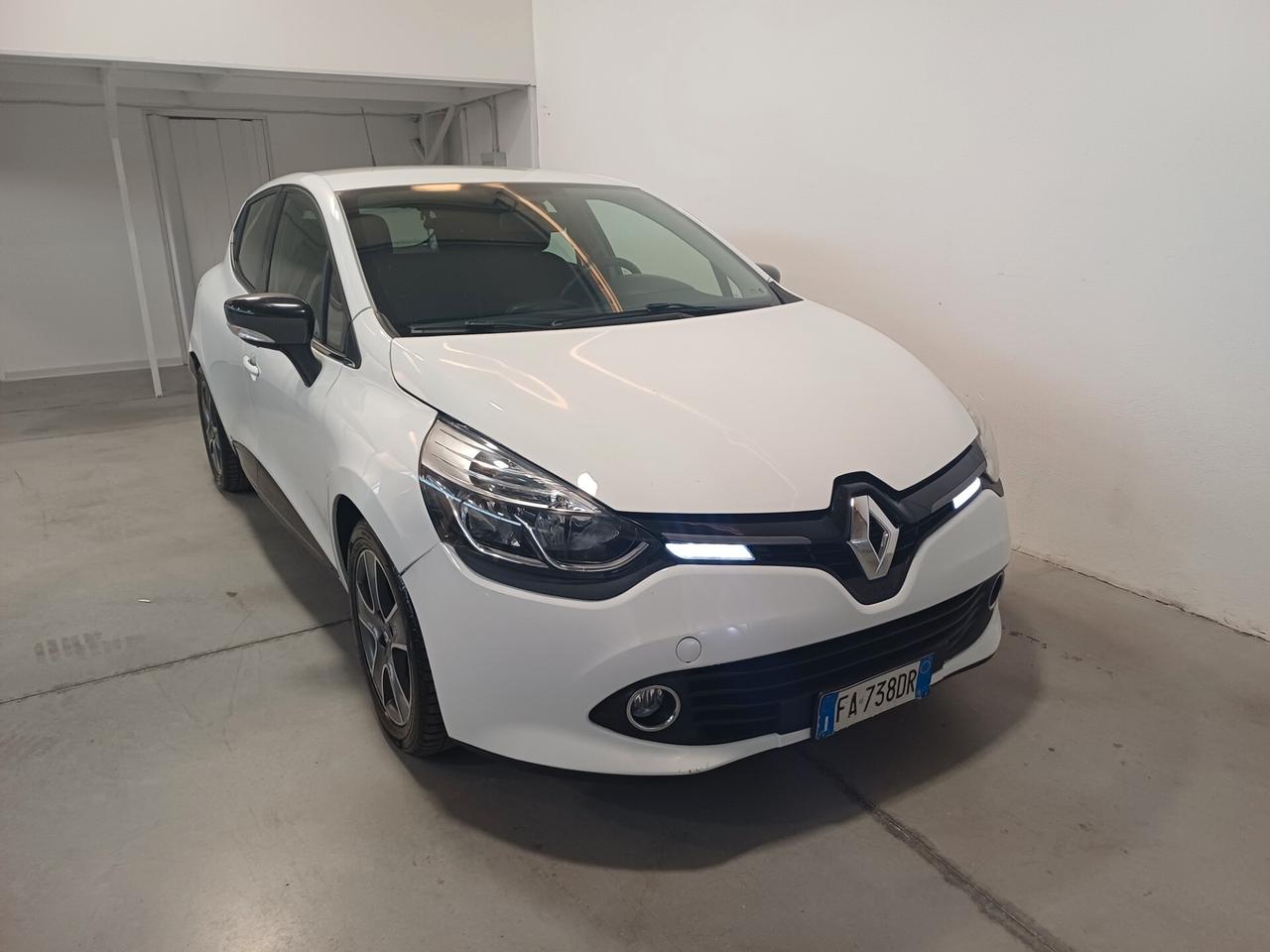 Renault Clio 1.5 dCi 8V 75CV 5 porte Costume National