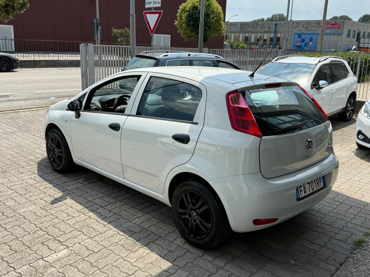 Fiat Punto 1.3 MJT II 75 CV 5 porte Lounge