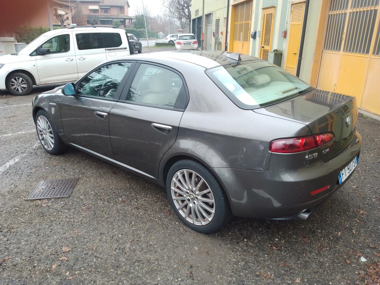 Alfa Romeo 159 3.2 V6 24V Q4 Exclusive MANUALE FINANZIABILE