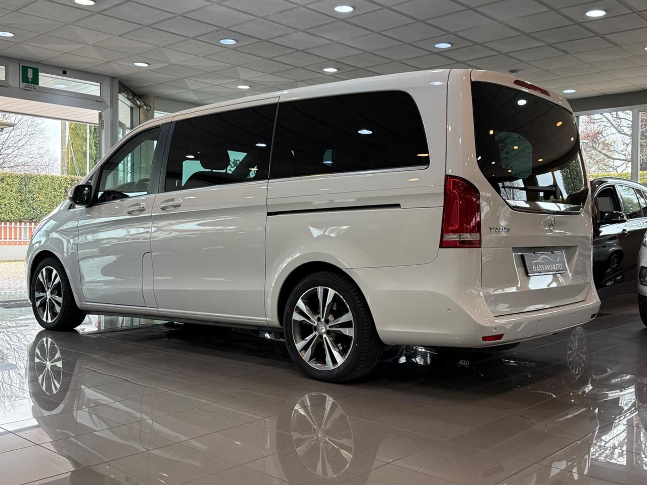 Mercedes-benz V 220 d Executive Long