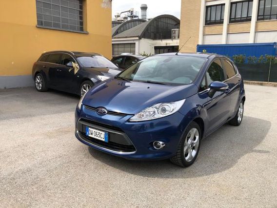 FORD Fiesta 1.6 TDCi 90CV 5 porte DPF Titanium