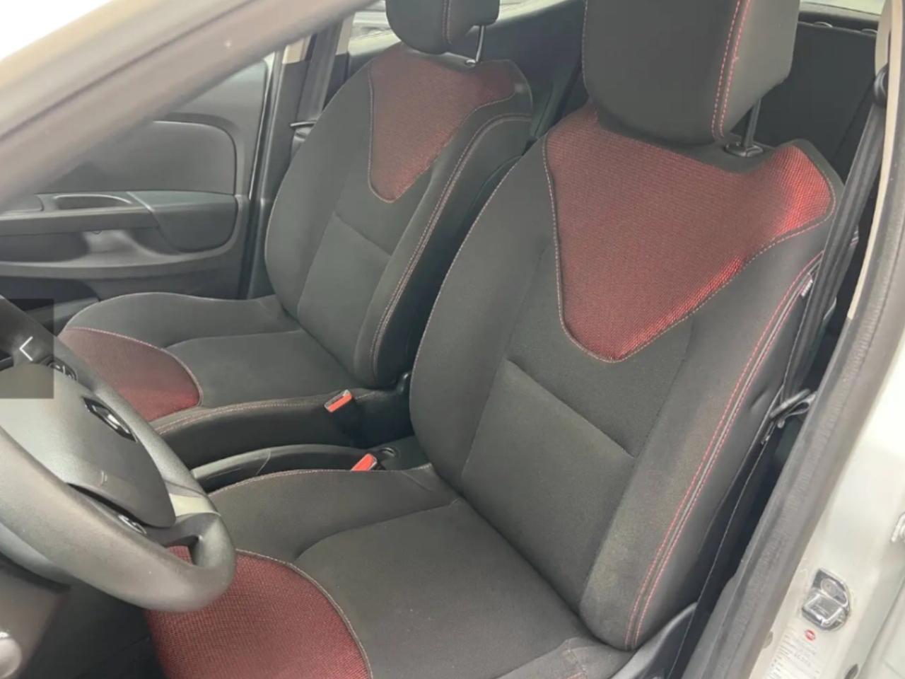 Renault Clio 1.2 75CV 5 porte Life Perfetta Si Neopatentati .