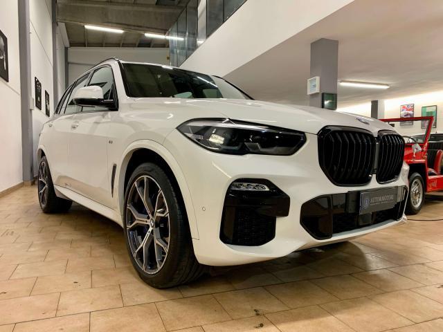 BMW X5 X5 G05 xdrive30d mhev 48V Msport auto Tetto Apribi