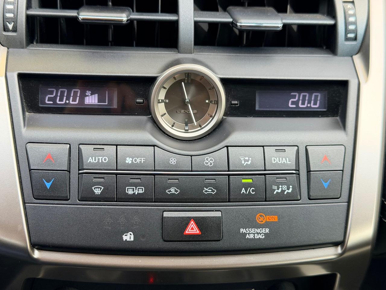 Lexus NX 300h Executive NX 300h HEV #11618