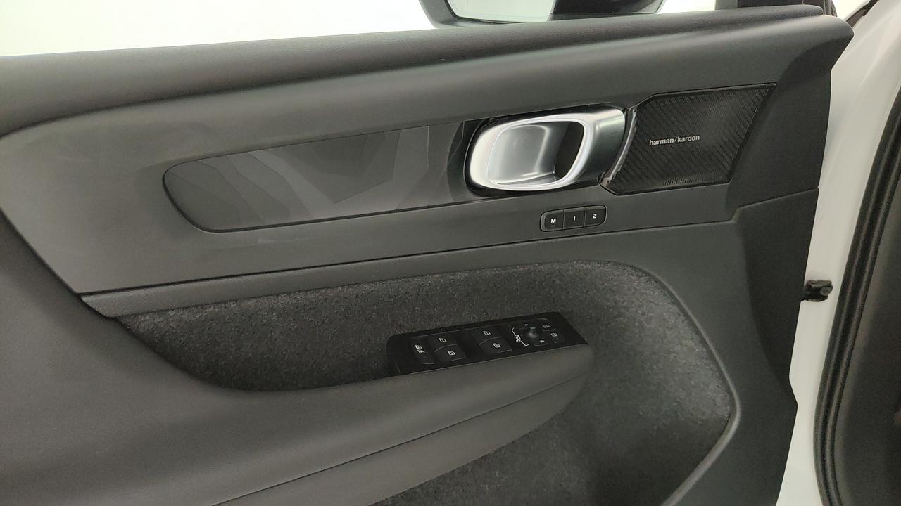 VOLVO C40 twin motor 1st Edition awd
