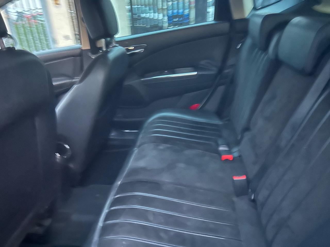 Lancia Delta 1.6 MJT DPF 105 CV Silver