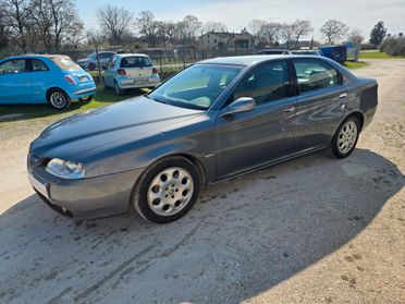 Alfa Romeo 166 2.4 JTD M-JET 20V 174 CV cat T.I.