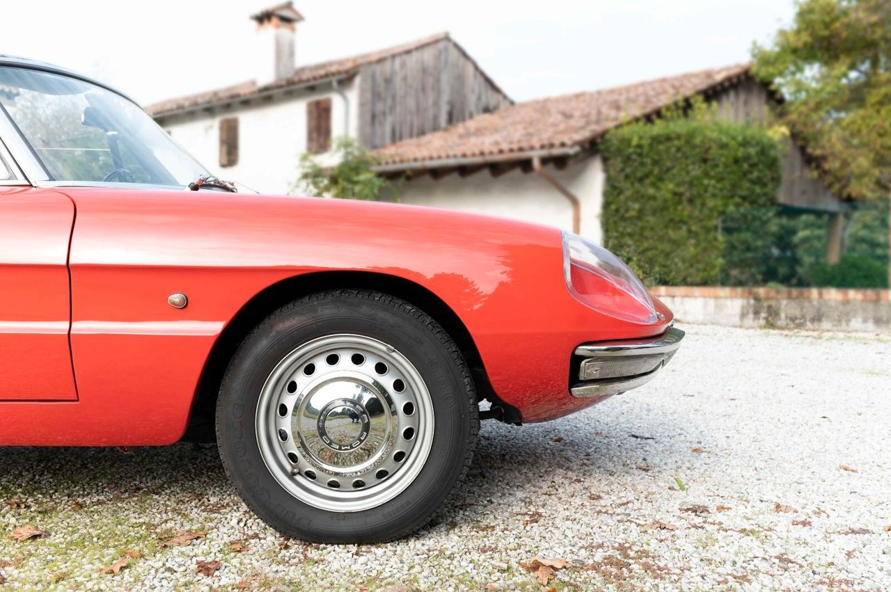 Alfa Romeo Spider 1.6 Osso di Seppia