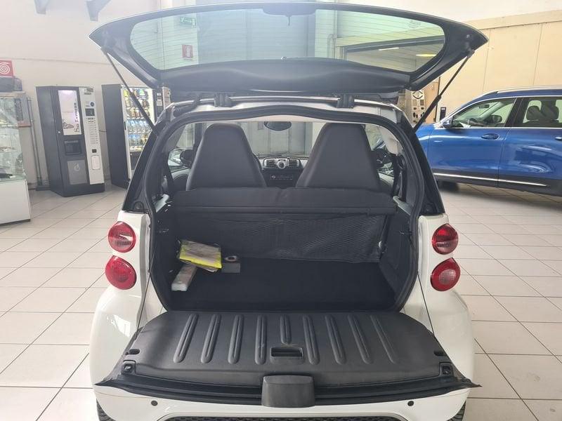 smart fortwo coupè 1.0 52kW MHD passion