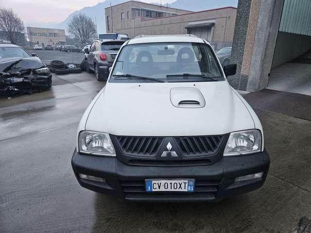 Mitsubishi L200 c.cab 2.5 tdi DUE RUOTE MOTRICI