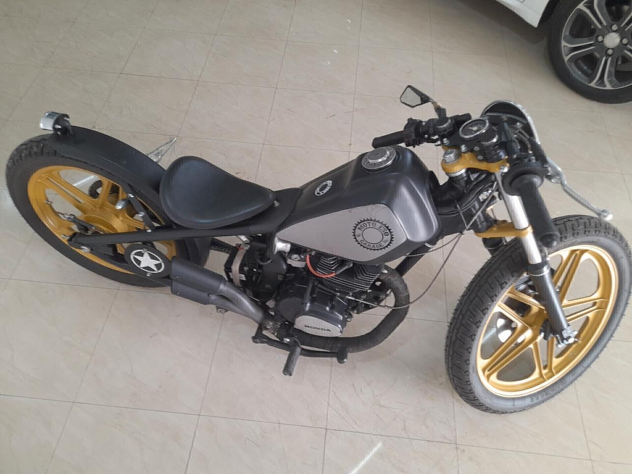 Honda CN 125 TRENTENNALE