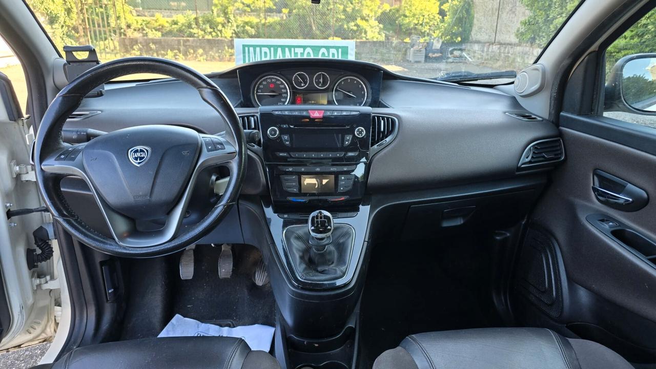 Lancia Ypsilon 1.2 69 CV 5 porte GPL Ecochic Platinum