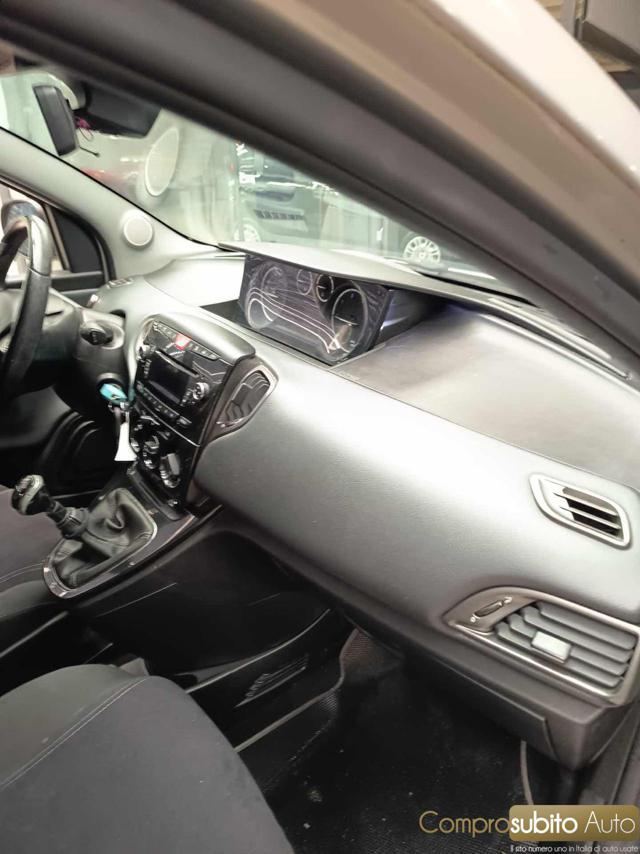 LANCIA Ypsilon 1.3 MJT 16V 95 CV 5 porte S&S Gold