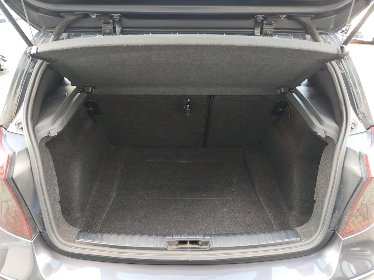 Bmw 118d NEOPATENTATI