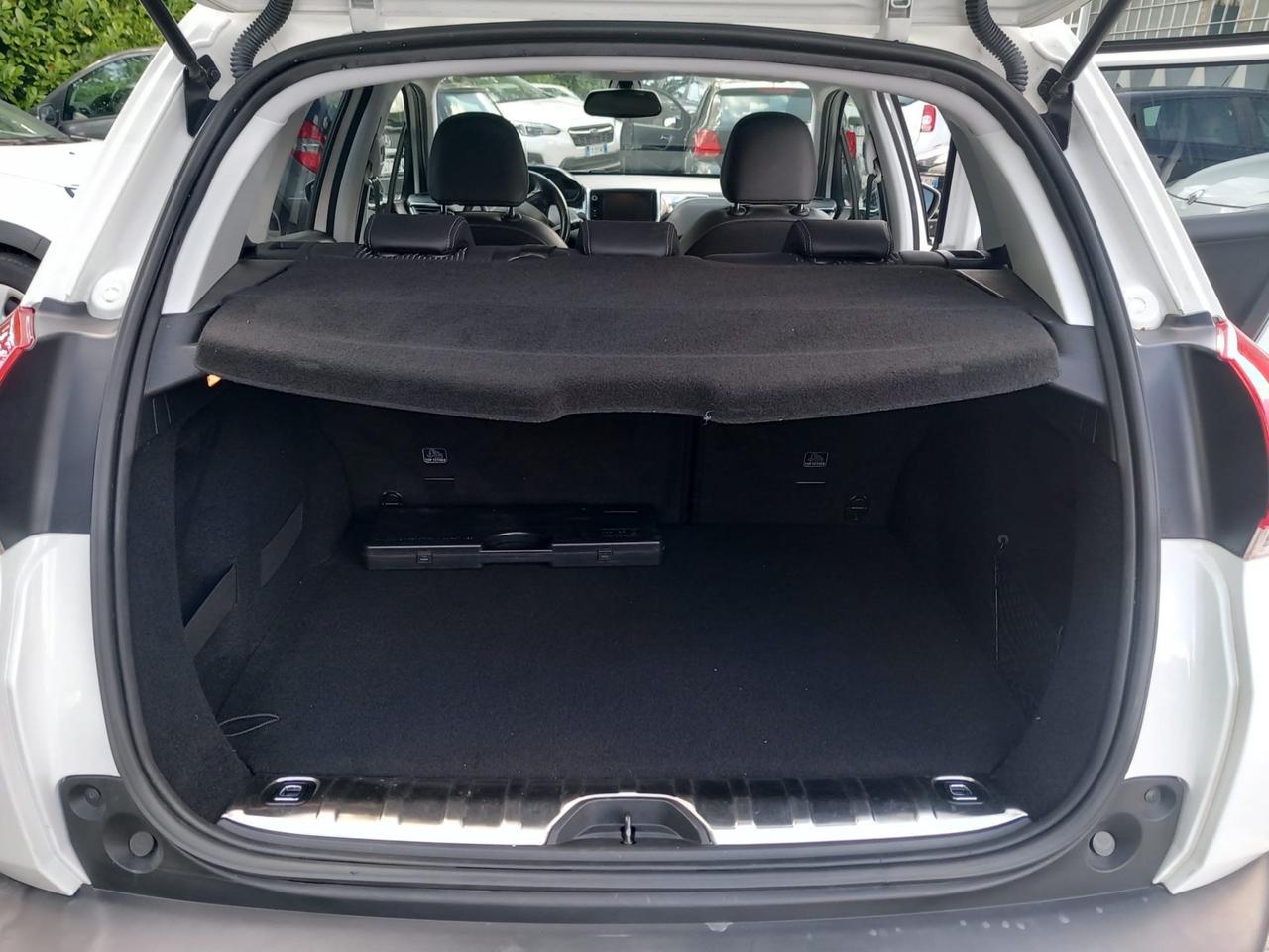 Peugeot 2008 PureTech Turbo 110 S&S Allure