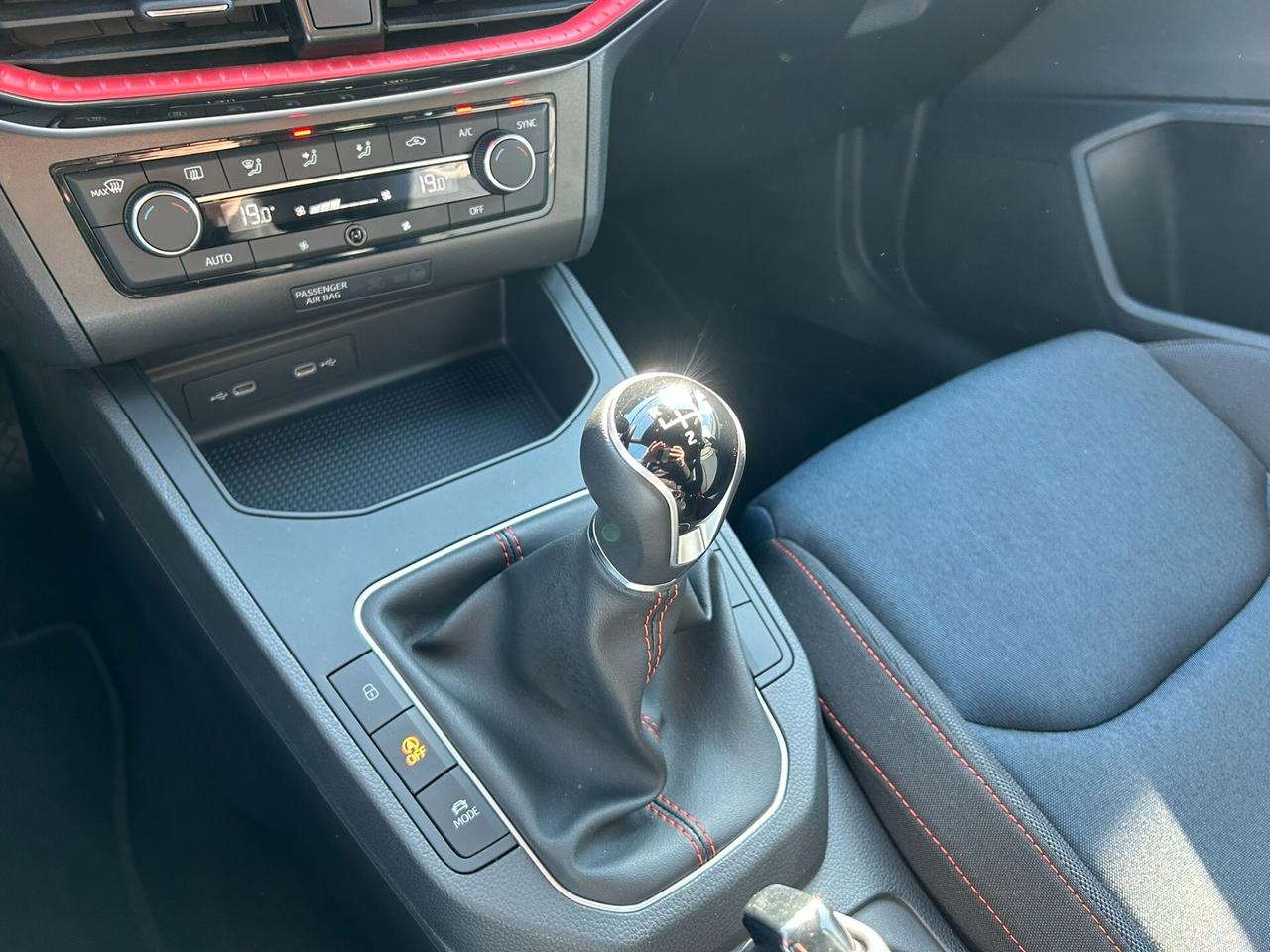 Seat Ibiza FR 1.0 TSI 95CV - OK NEOPATENTATI