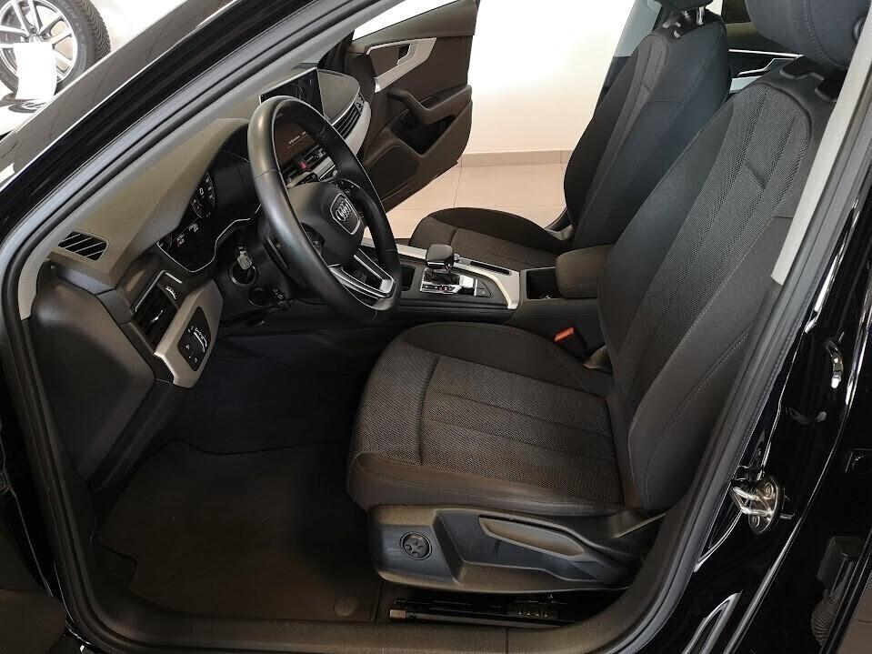 Audi A4 Avant 30 TDI/136 CV S tronic Business Advanced