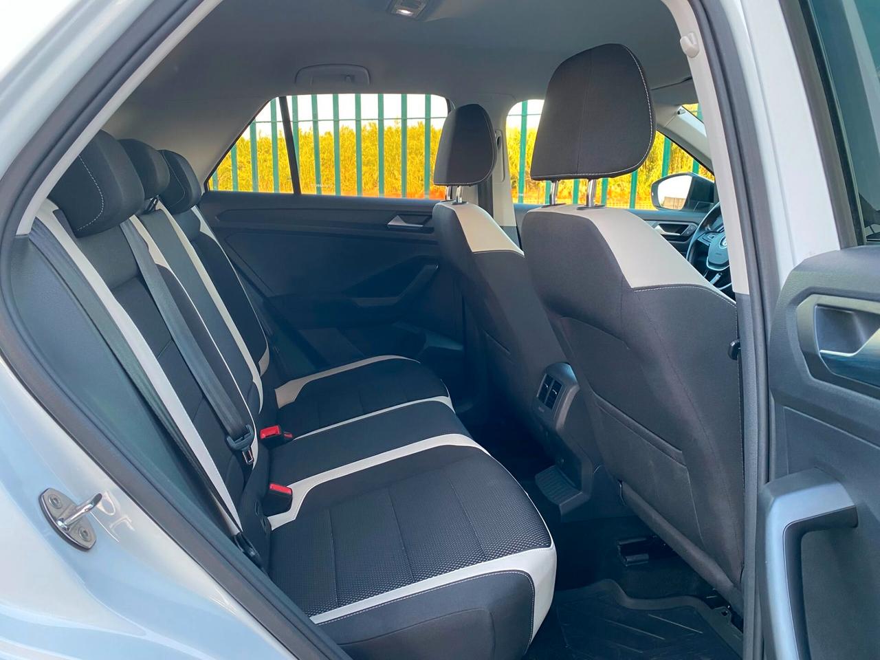 Volkswagen T-Roc 1.6 TDI SCR Advanced BlueMotion Technology