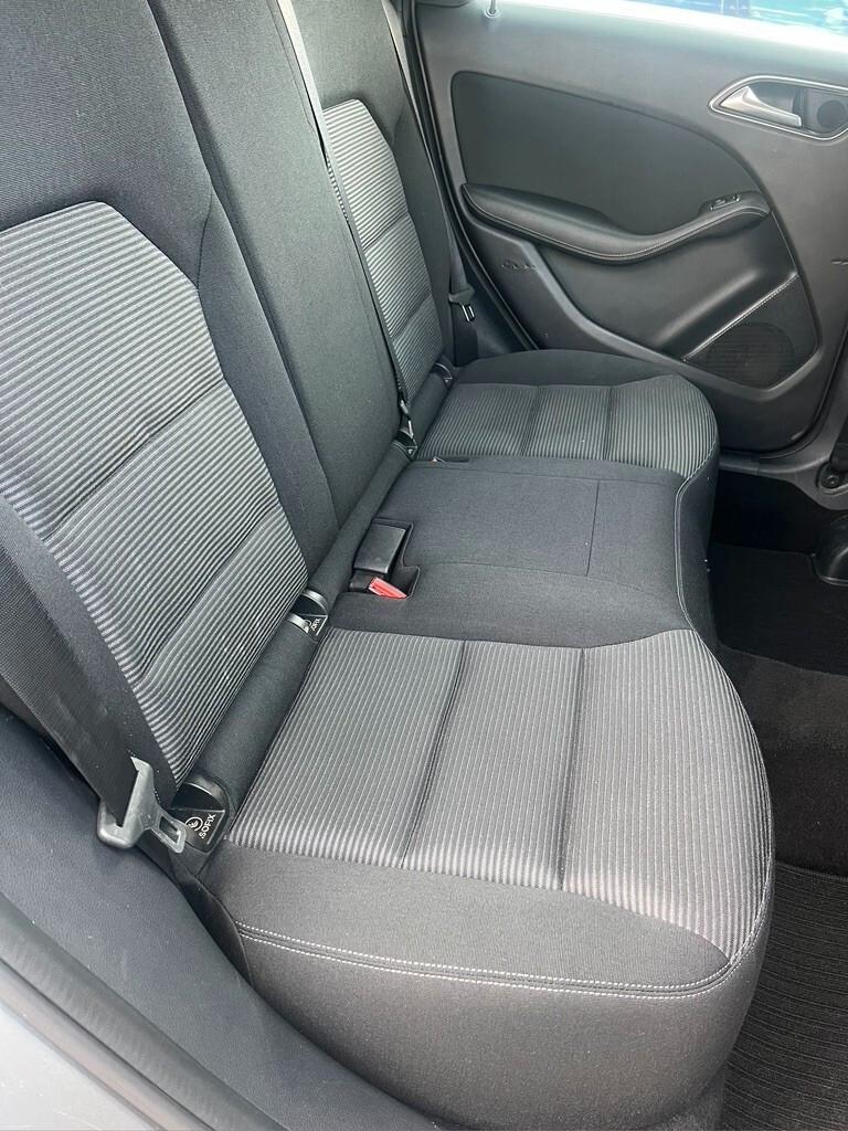 Mercedes-benz B 180 SPORT......SOLI 75000KM