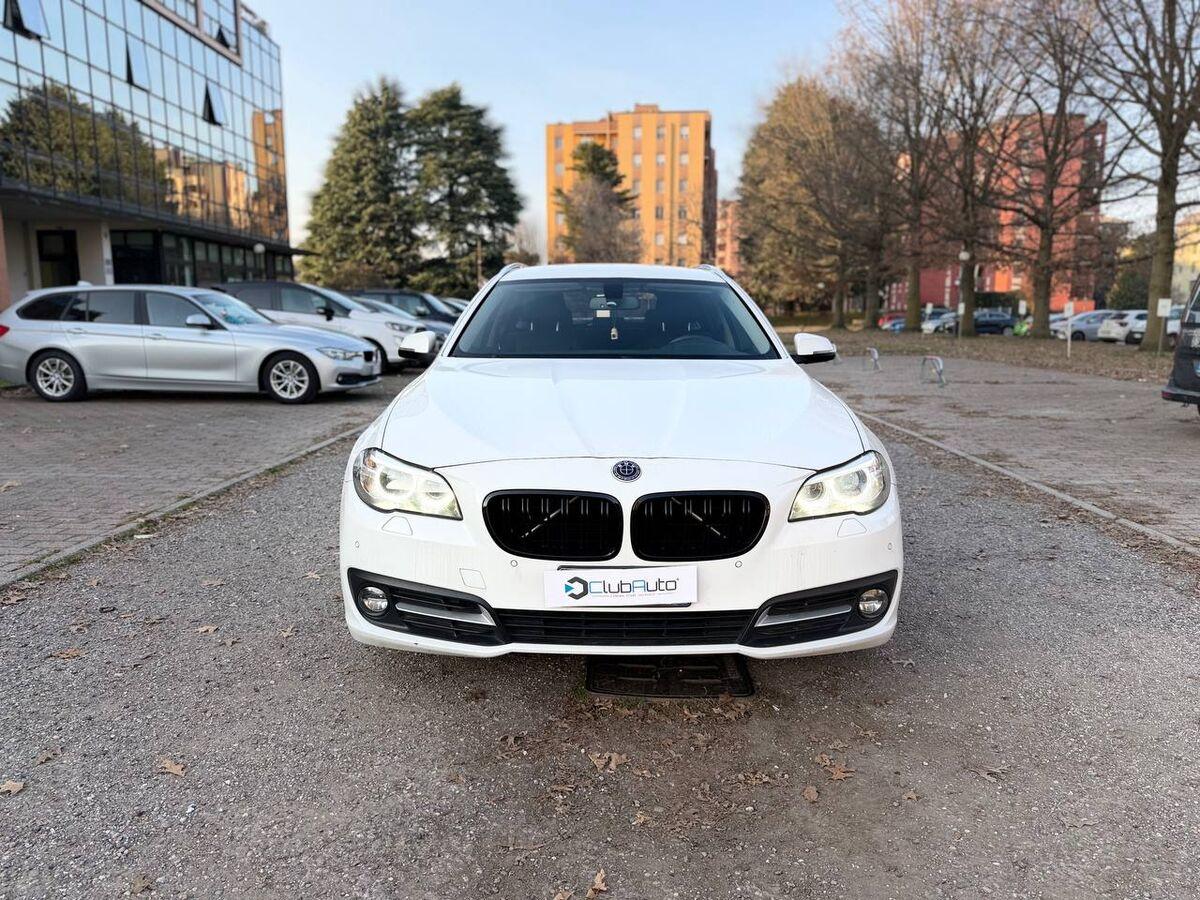 BMW Serie 5 520d Business 190cv auto