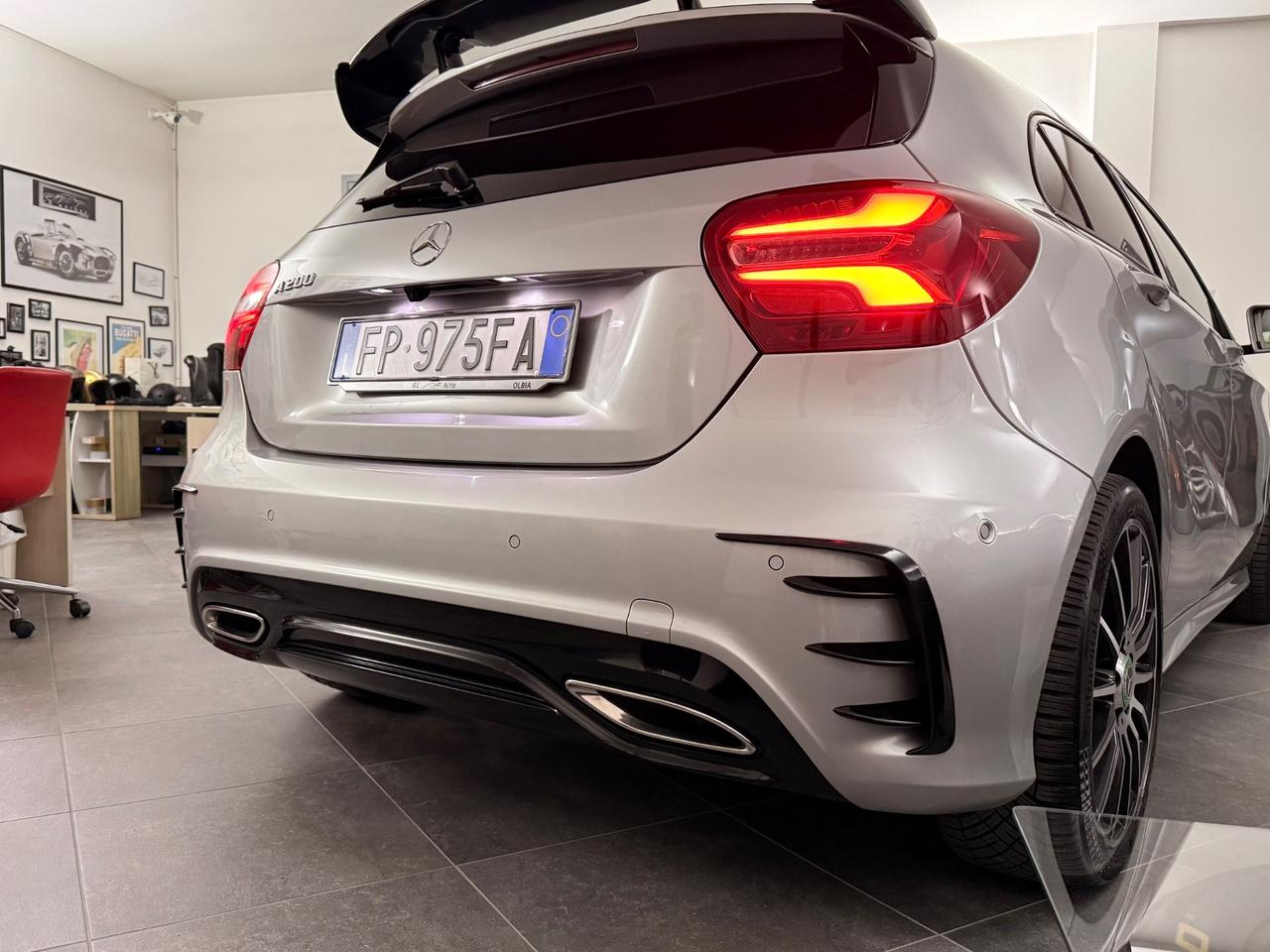 Mercedes-benz A 200 d Automatic Premium