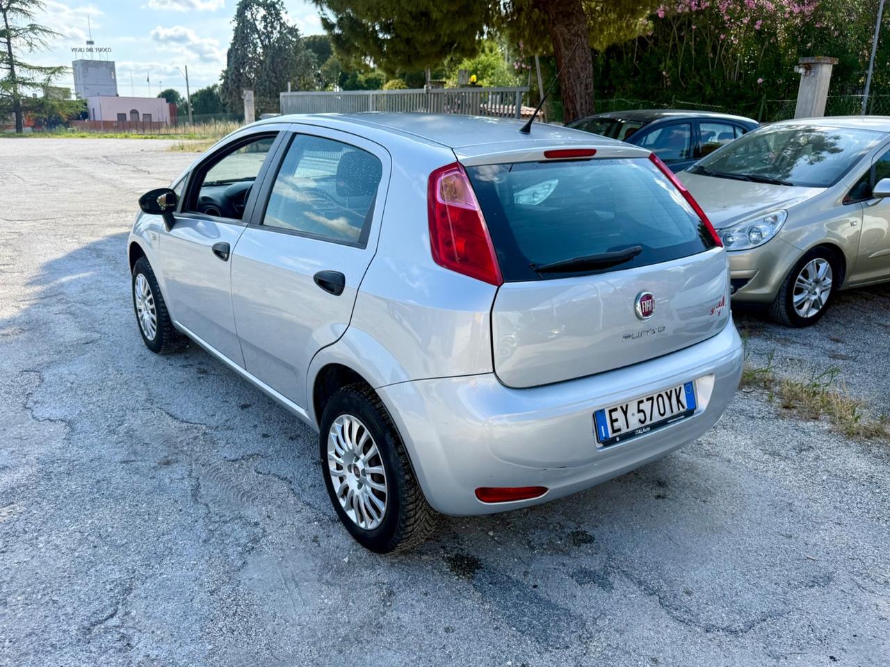 Punto street 1.4 Natural Power EURO6B neopatentati unipro