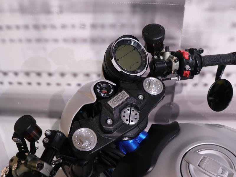 Ducati Scrambler Cafe Racer 800