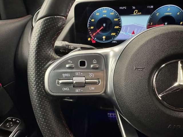 Mercedes-Benz GLA 200 200 d Premium auto