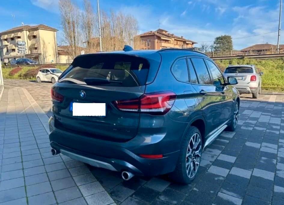 Bmw X1 sDrive18d xLine