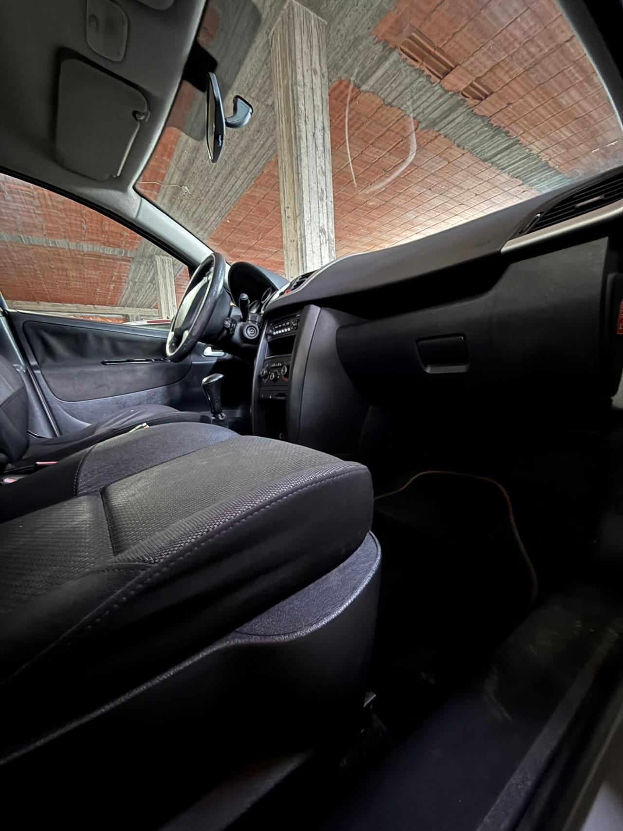 Peugeot 207 1.4 HDi 70CV 5p. Energie