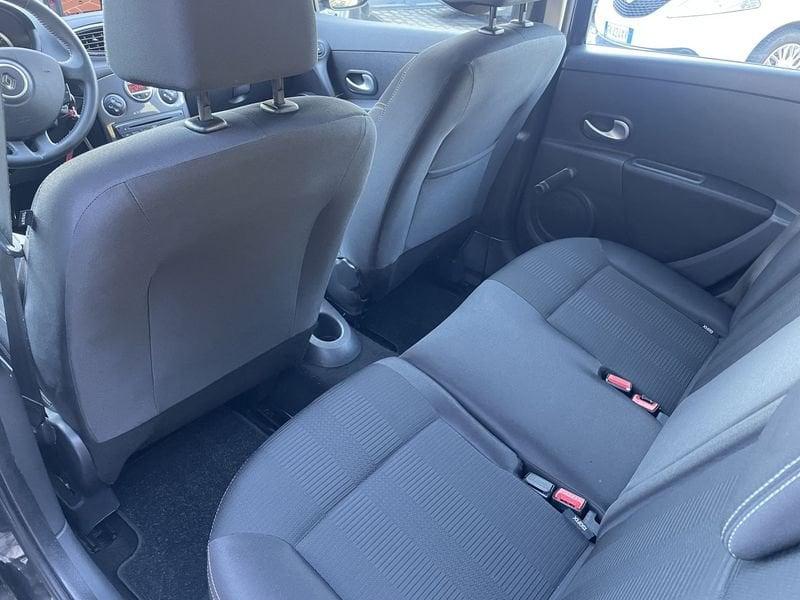 Renault Clio Clio 5p 1.2 16v 20th Anniversario NEOPATENTATI
