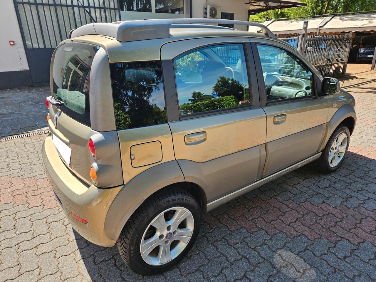 Fiat Panda 1.3 MJT 16V 4x4 Cross