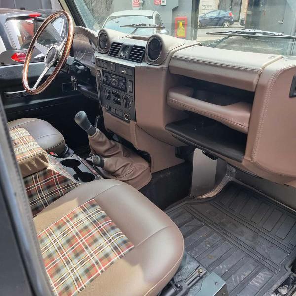 Land Rover Defender RESTORED 90 2.2 PUMA TD4- LIFE&STYLE