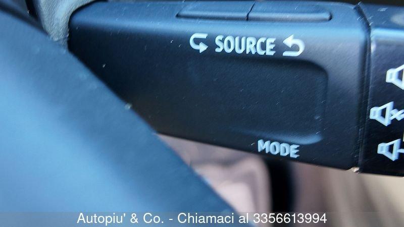 Renault Captur E-Tech hybrid 1.6 E-TECH 145cv TECHNO FAST TRACK