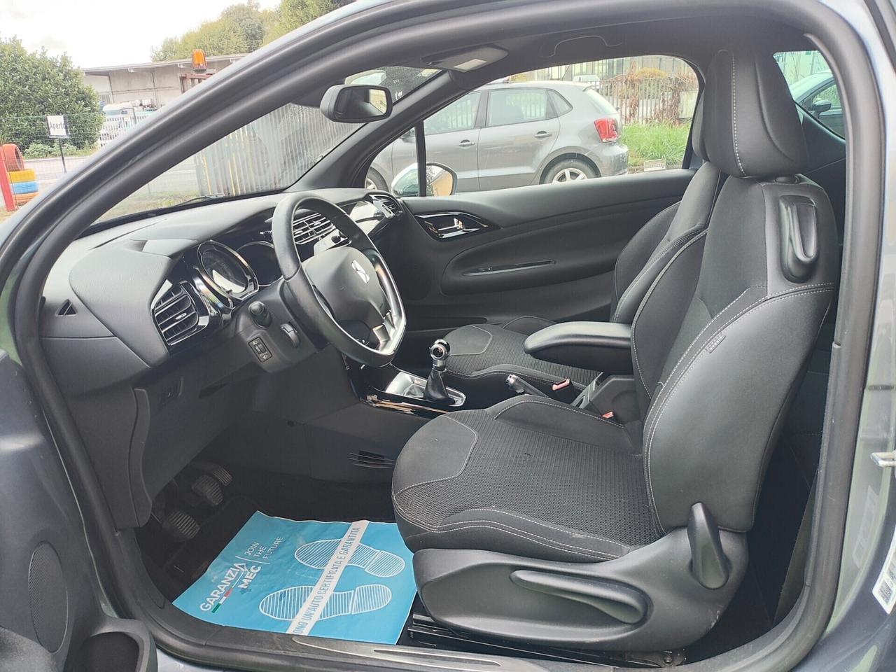 Citroen DS DS3 1.5 SPORT BICOLOR