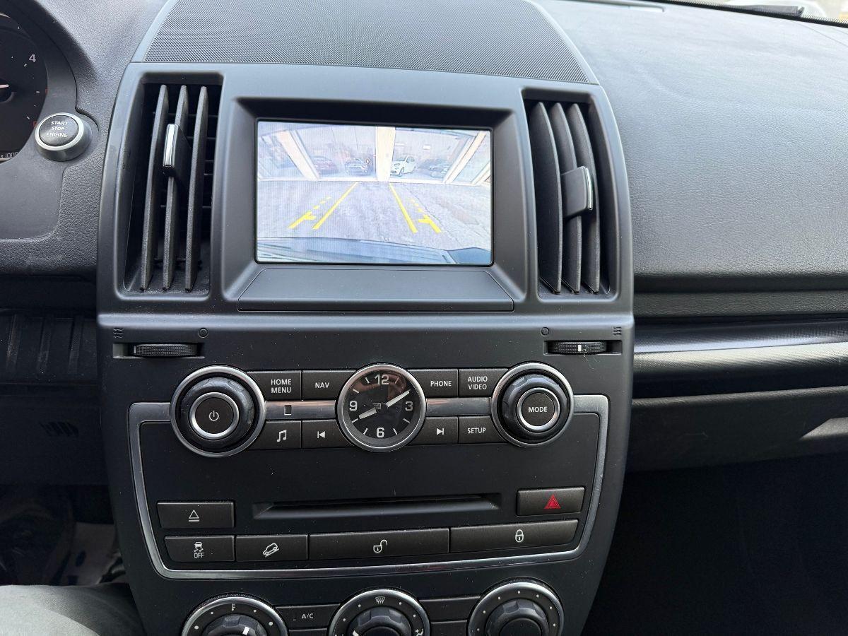 LAND ROVER - Freelander - 2.2 SD4 S.W. SE 4X4