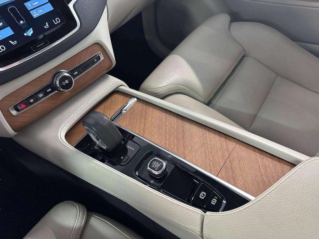 VOLVO XC90 B5 (d) AWD automatico 7 posti Ultimate Bright