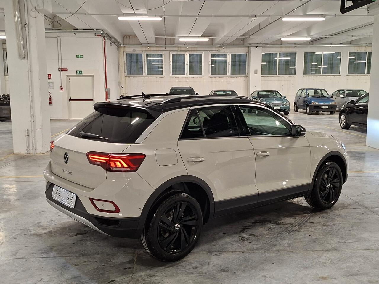 Volkswagen T-Roc 1500 TSI ACT 150CV Sport Km.0