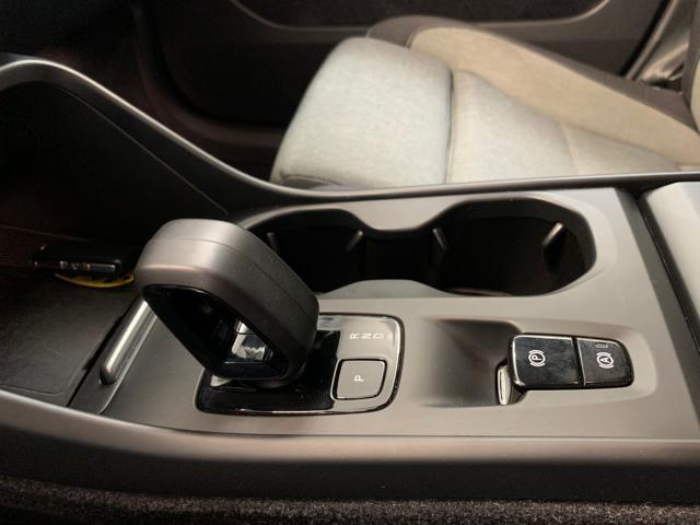 VOLVO XC40 T2 automatico Core