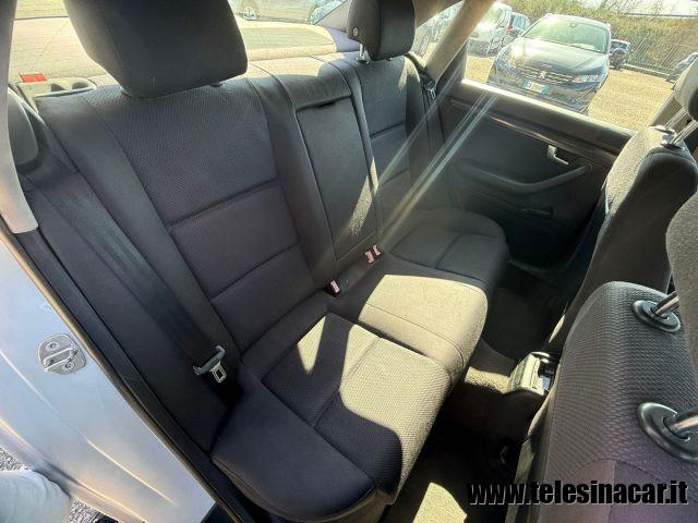 AUDI A4 1.9 TDI 130 CV