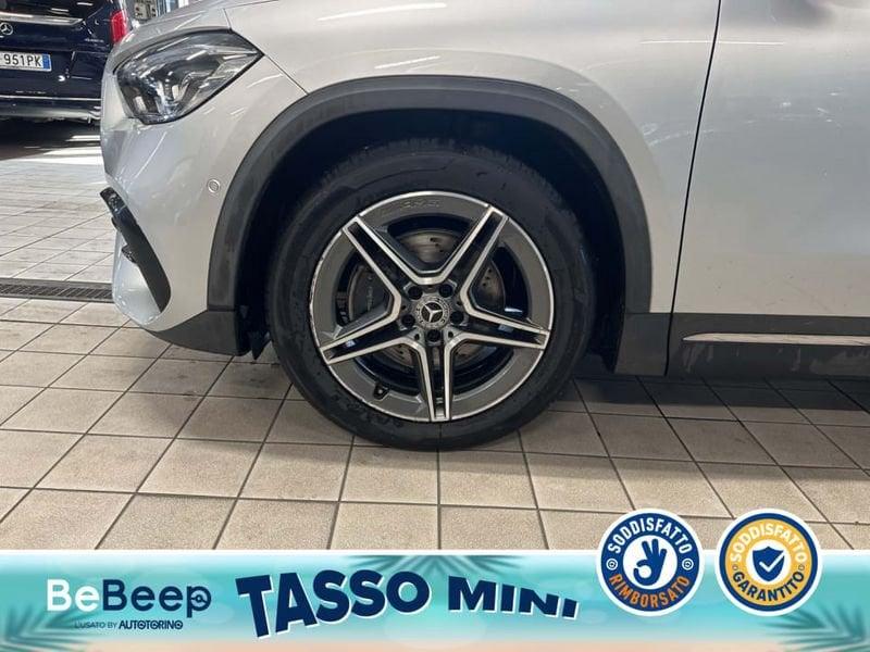 Mercedes-Benz GLA 200 D PREMIUM 4MATIC AUTO