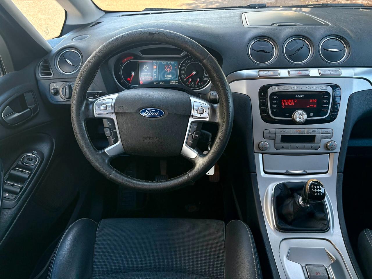Ford S-Max 2.0 TDCi 140CV Titanium