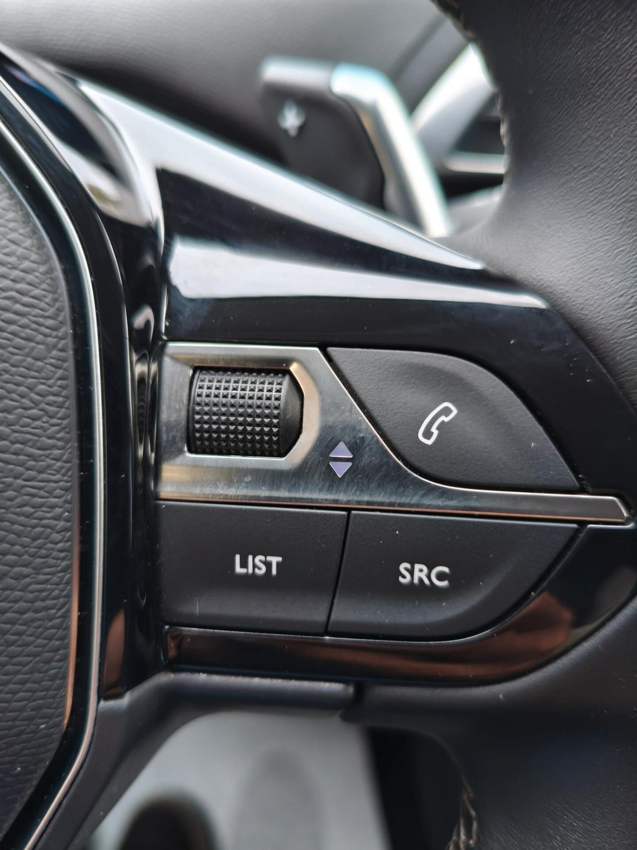 Peugeot 3008 1.6 Plug-In Hybrid 225Cv Eat8 Allure Pack