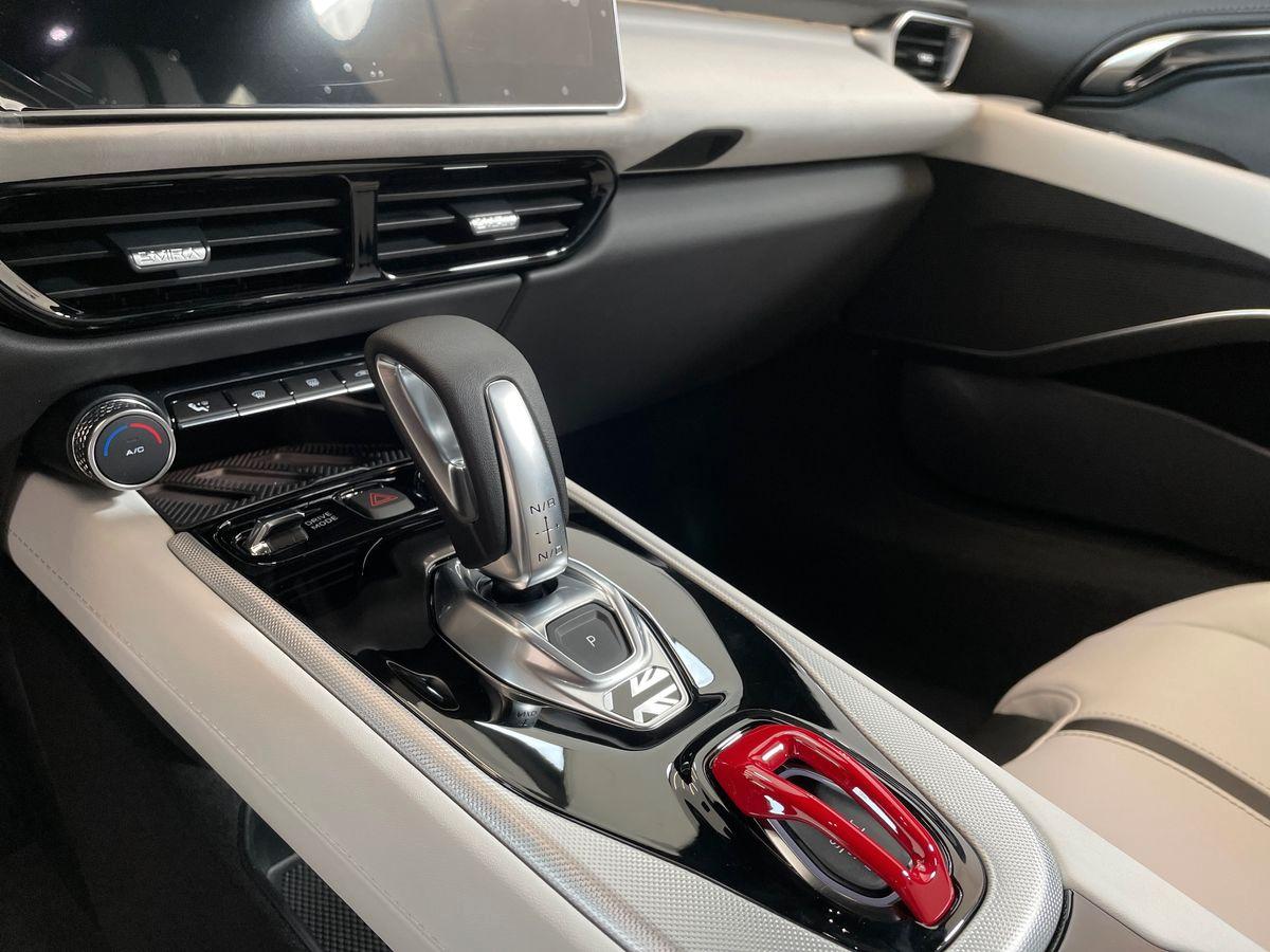 LOTUS EMIRA TURBO SE