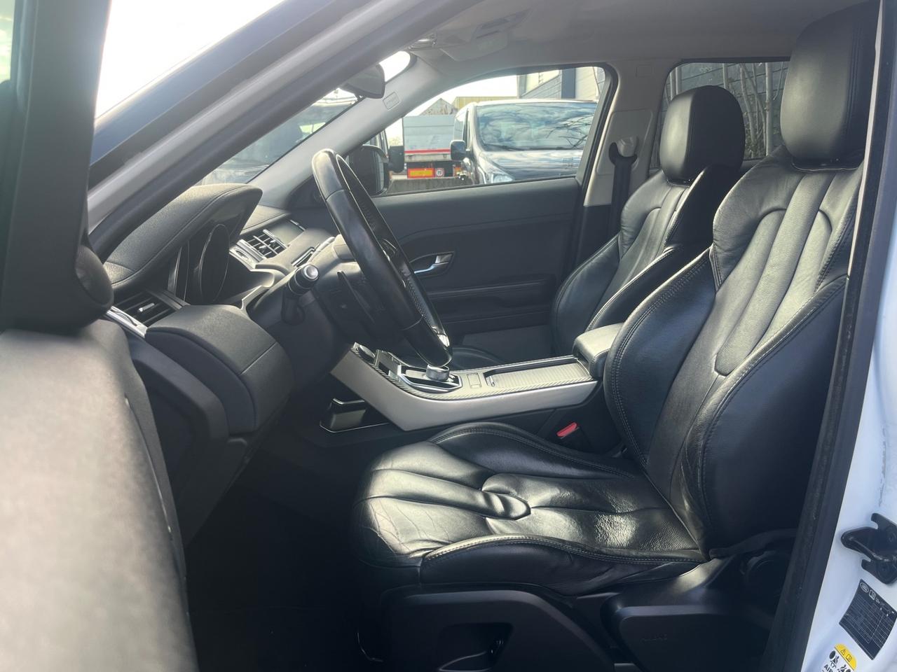 Land Rover Range Evoque 2.2 TD4 5p. Prestige