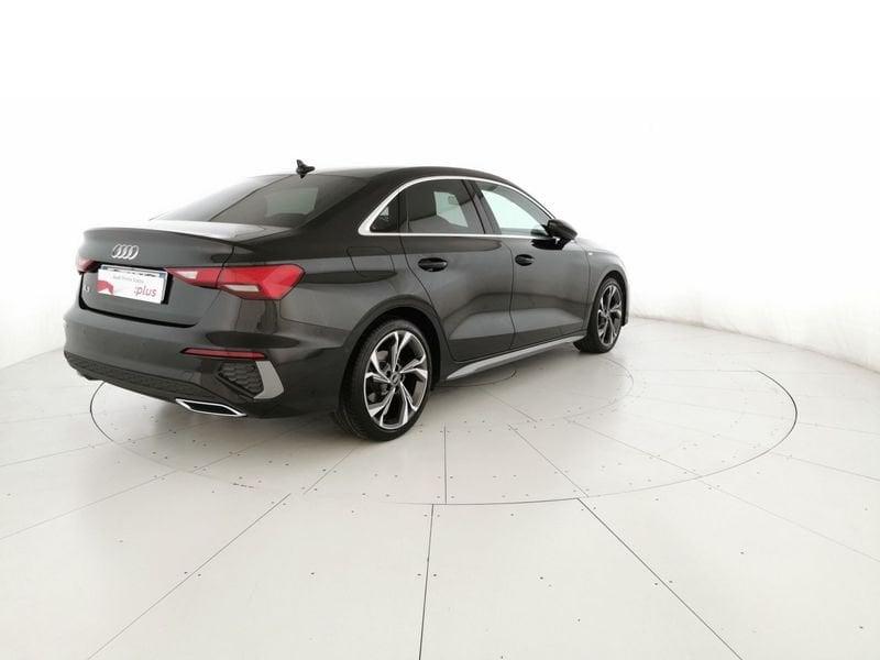 Audi A3 Sedan 35 2.0 tdi S line edition s-tronic