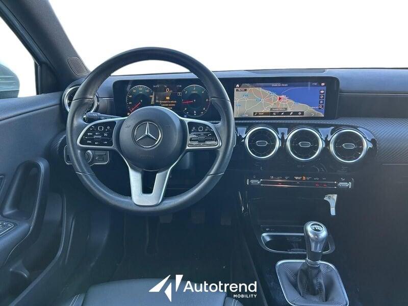 Mercedes-Benz Classe A 180 d 116 CV NAVI LED Business Extra
